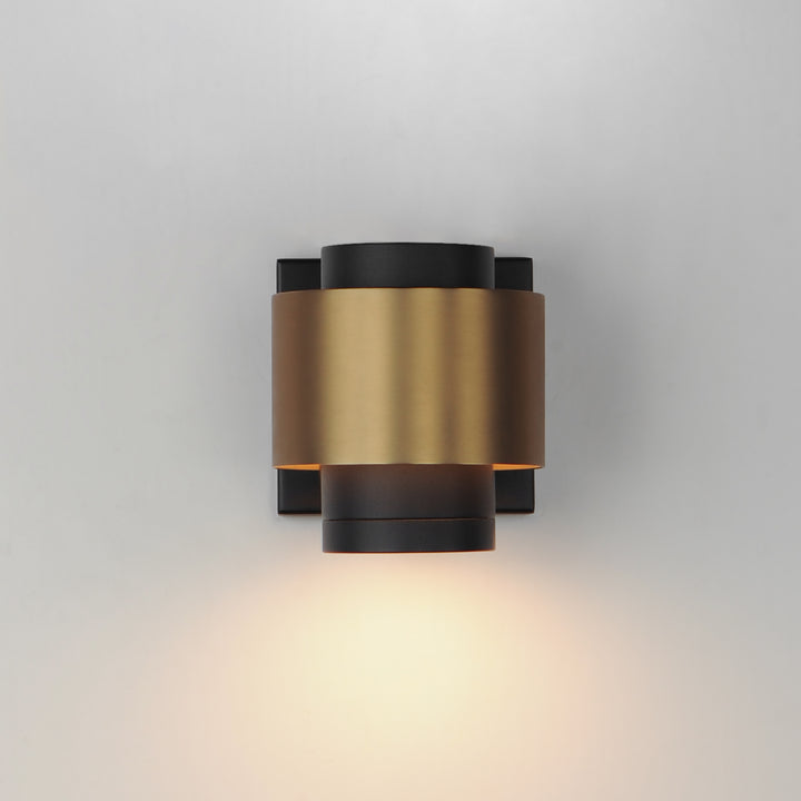 Reveal - LED Outdoor Wall Sconce by ET2 Lighting - view 3