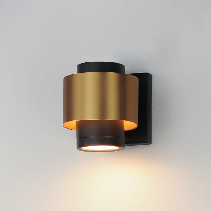Reveal - LED Outdoor Wall Sconce by ET2 Lighting - view 5