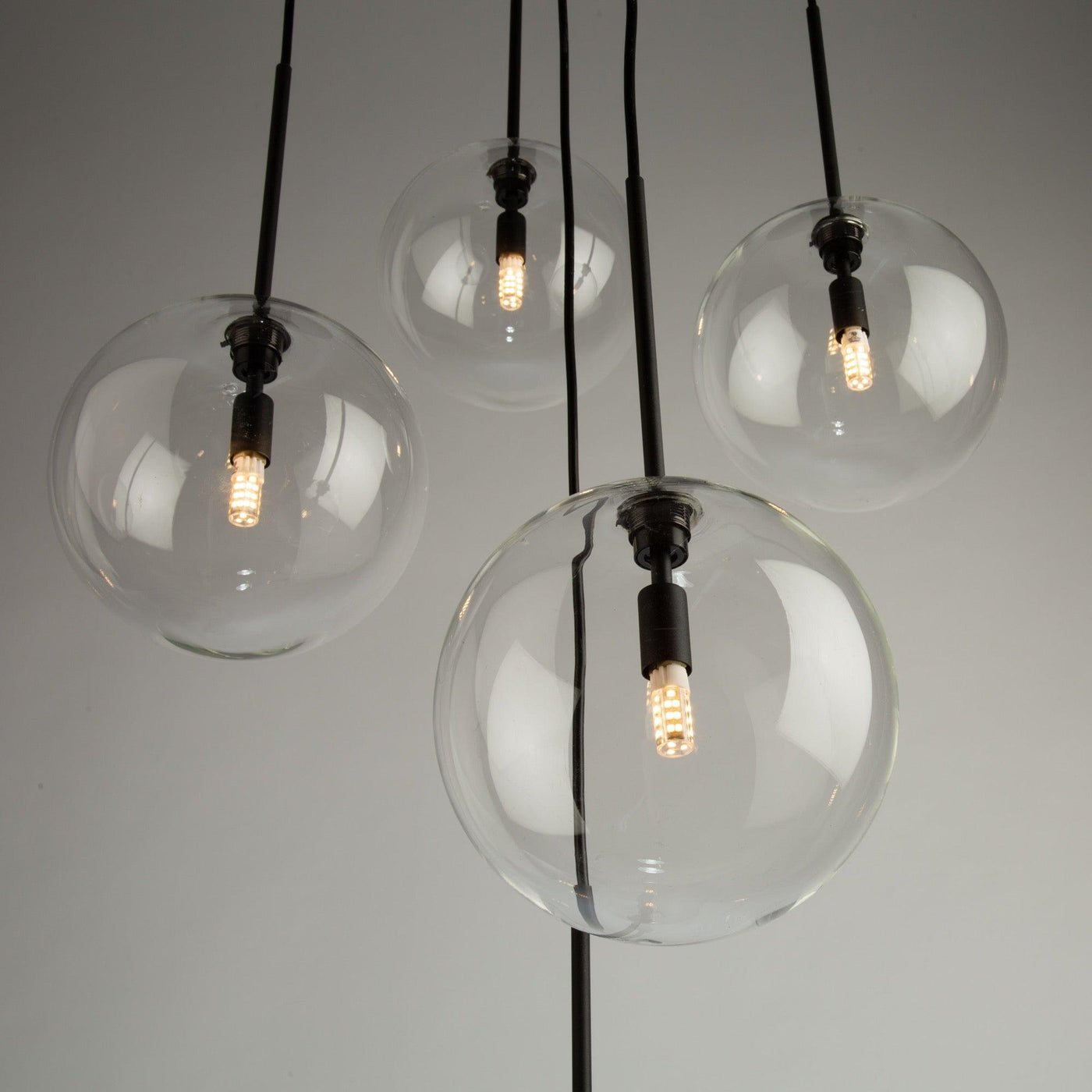 Black with Clear Glass Globe 5 Light Chandelier - LV LIGHTING