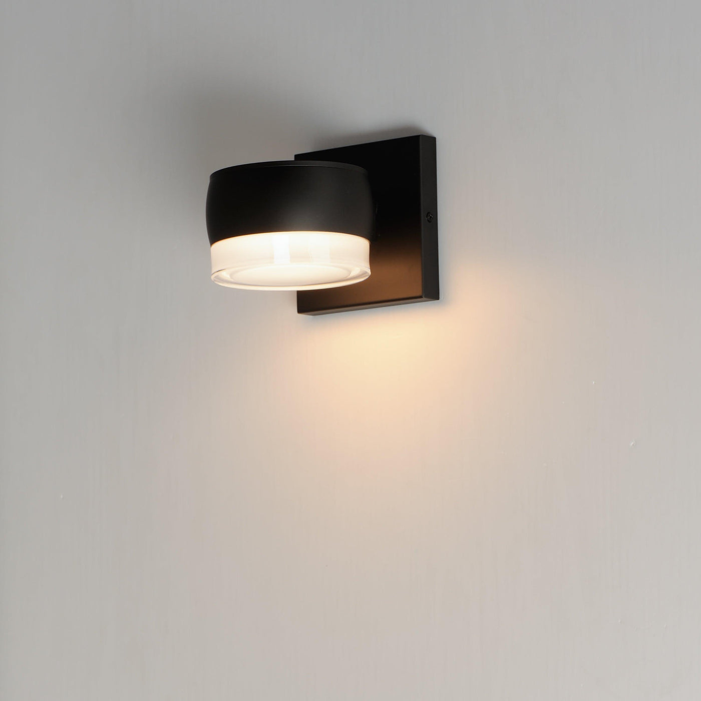 LED Black Aluminum with Clear and White Glass Diffuser Outdoor Wall Sconce - LV LIGHTING