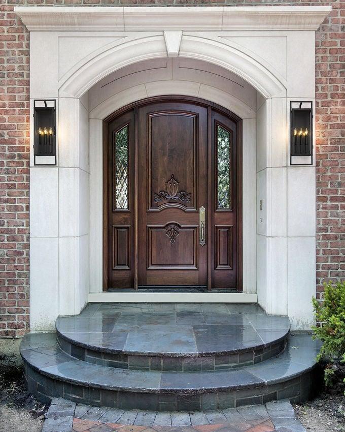 Black with Clear Glass Shade Outdoor Wall Sconce - LV LIGHTING